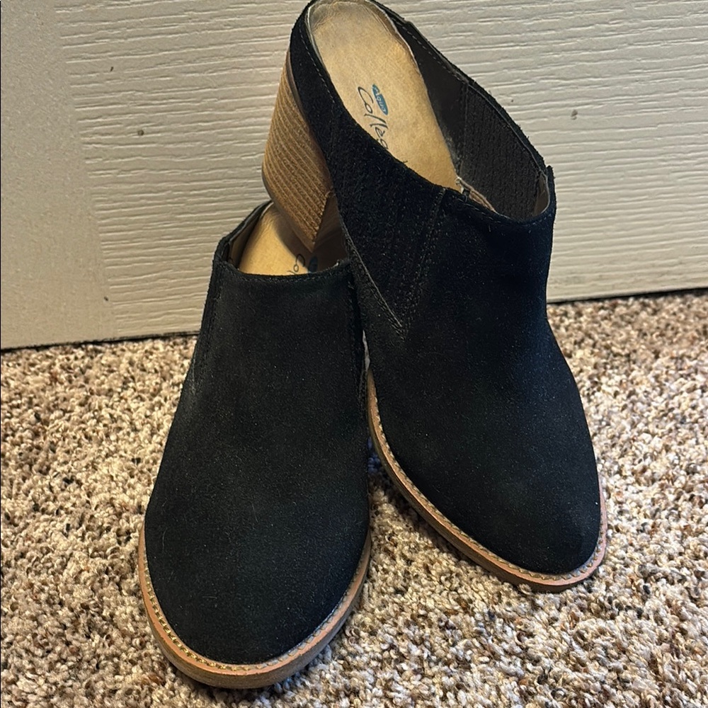 Aqua College Black Suede Women's Mule Size 8
